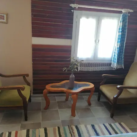 Отель Pavlonya Bungalows *
