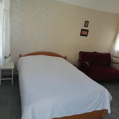 Отель Pavlonya Bungalows *